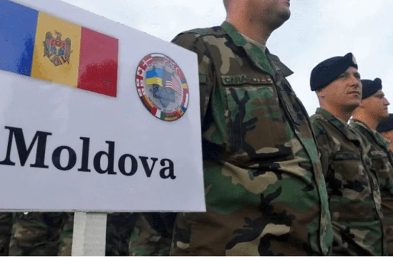 Молдова сообщила о нарушении воздушного пространства во время атаки России на Украину