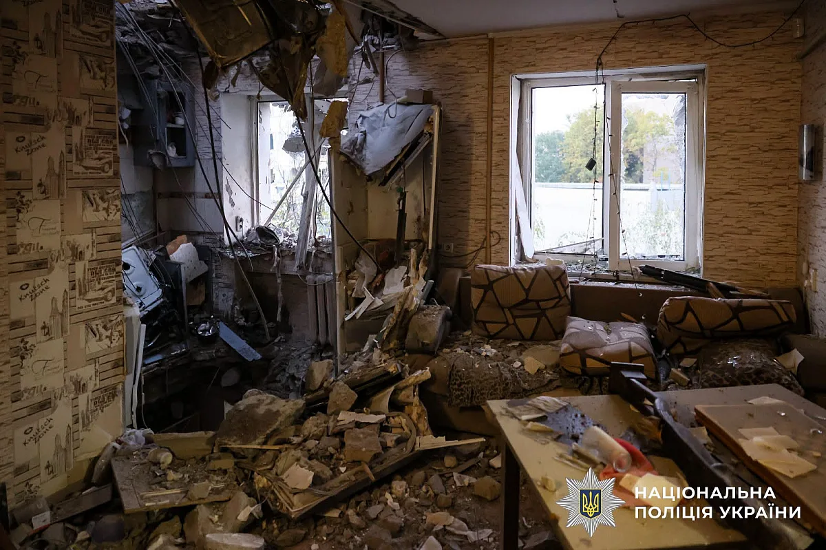 КАБы ударили по жилым районам Запорожья: есть погибшие и 12 пострадавших