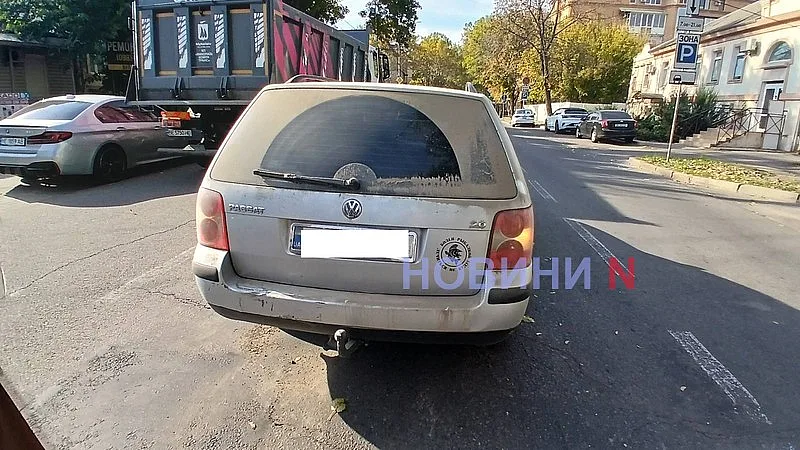 Lanos «догнал» Volkswagen в центре Николаева