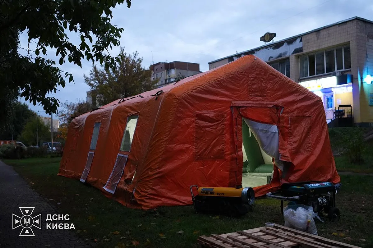 В Киеве развернули пункты несокрушимости из-за перебоев со светом