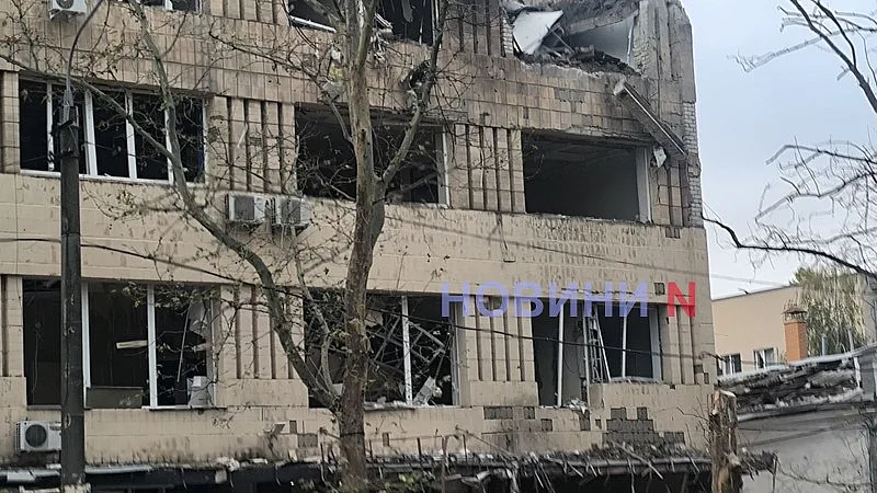 Появились фото и видео последствий ночной атаки на Николаев.ОБНОВЛЕНО