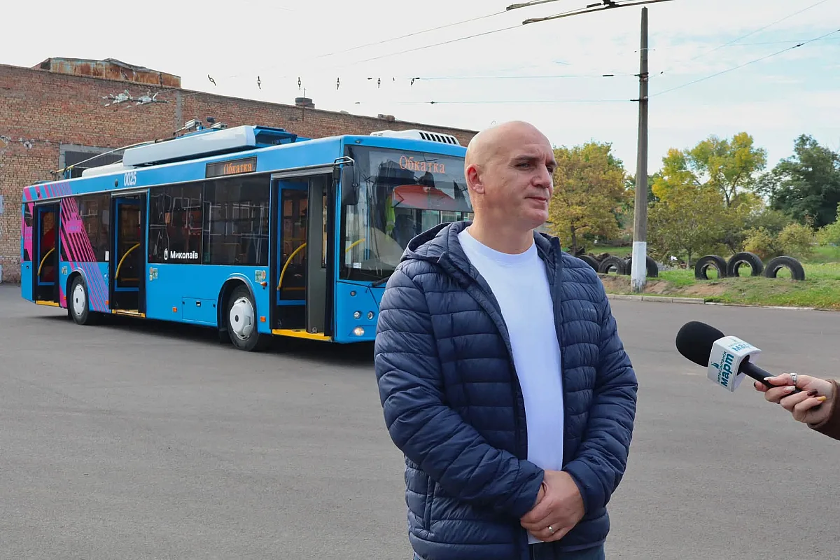 У Миколаєві модернізували тролейбус &laquo;Дніпро&raquo;: він зможе їхати без контактної мережі