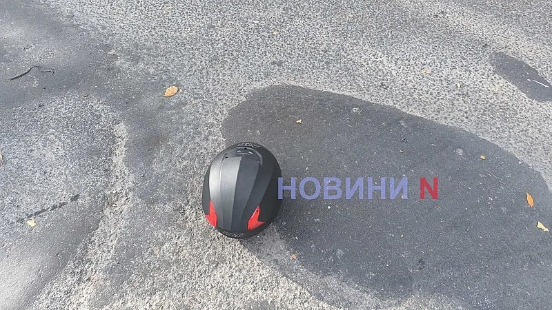 У Миколаєві вантажівка збила кур\