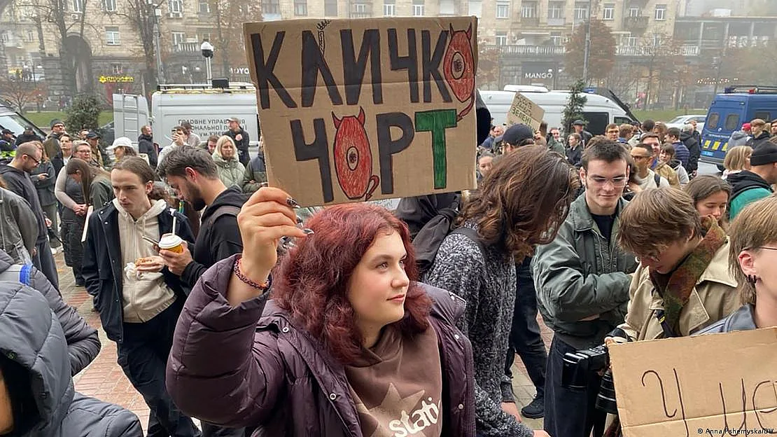 Раздача денег в конвертах: экс-глава Николаевской ОГА назвал акции против Кличко проплаченным шоу