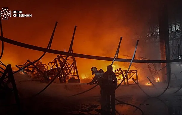 Атака на предприятие под Киевом: есть погибший и раненые