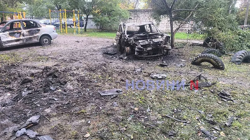 Появились фото и видео с места ночной атаки по Николаеву