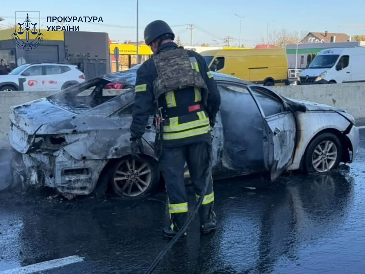 Дрон ударил по автомобилям на трассе \"Киев - Одесса\": погибли три человека, четверо ранены  (ФОТО 18+)