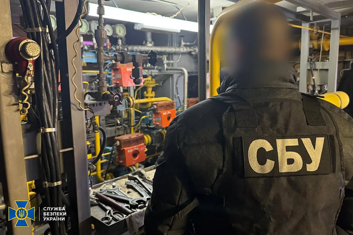 Хищение газа из магистрального трубопровода на 65 млн гривен: на Днепропетровщине сообщили о подозрении 13 участникам группы
