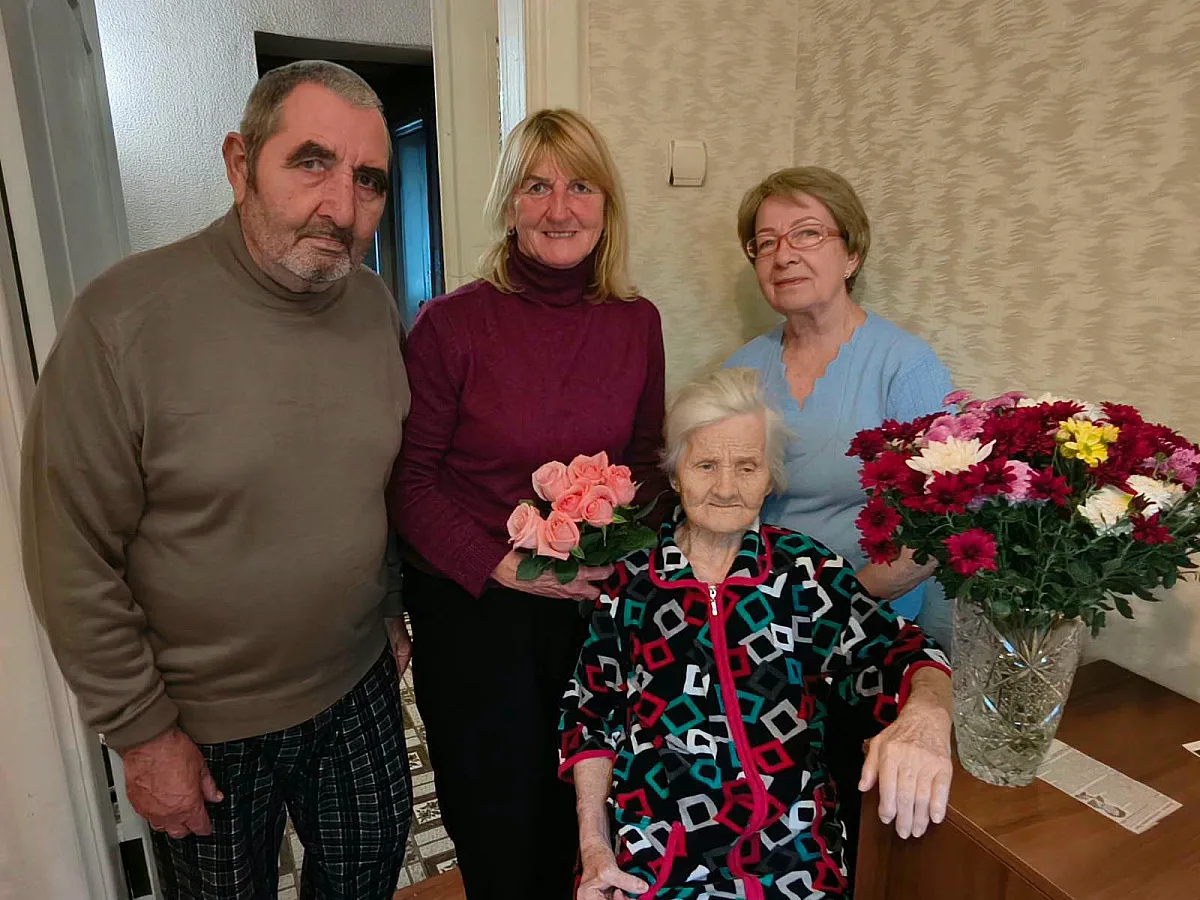Почти полвека учила детей: жительница Николаевской области отметила 100-летний юбилей (фото)