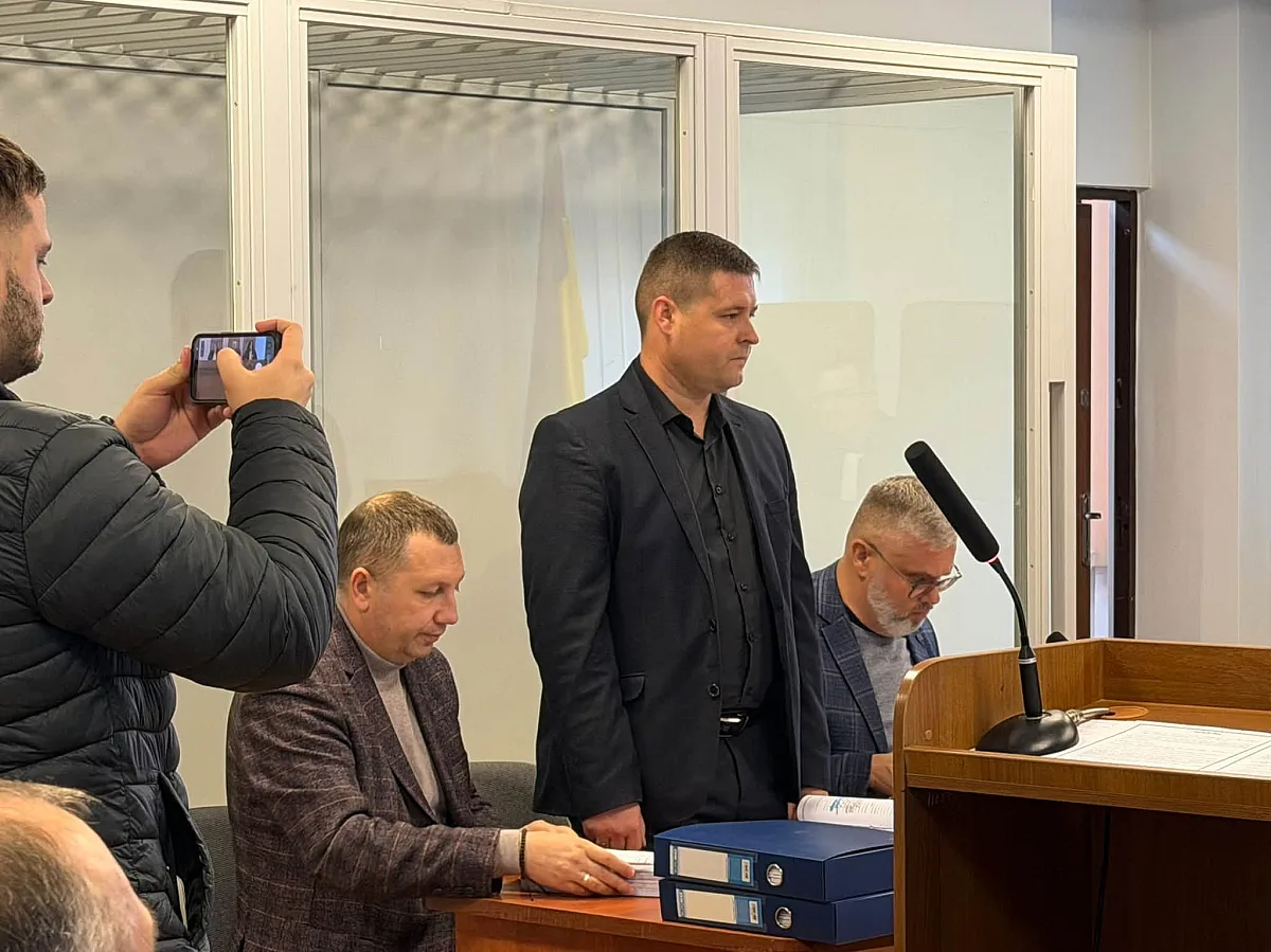 Главу общины в Николаевской области суд отстранил от должности - он оспаривает решение в суде