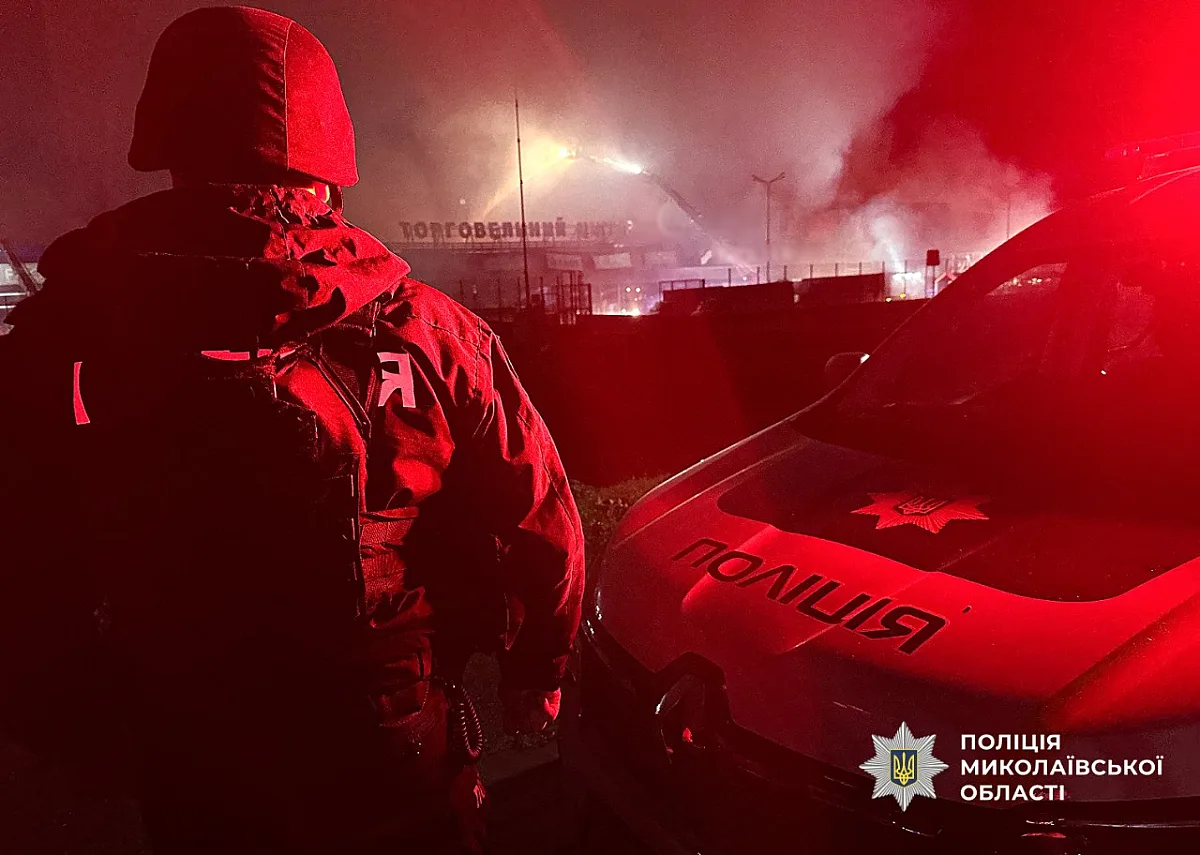 Удар по Первомайску: полиция показала фото и видео последствий