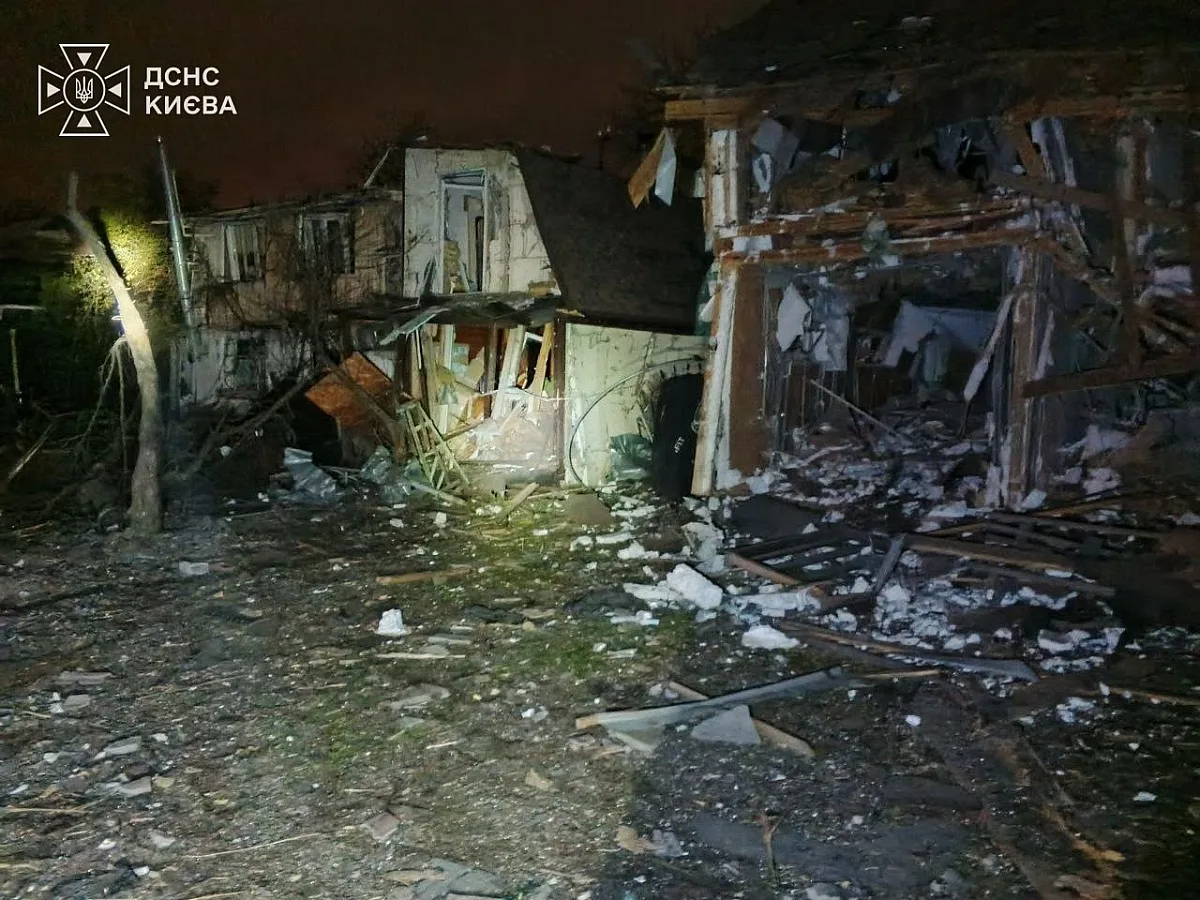 Обстрел Киева: погиб человек, 22 пострадали, среди раненых четверо детей