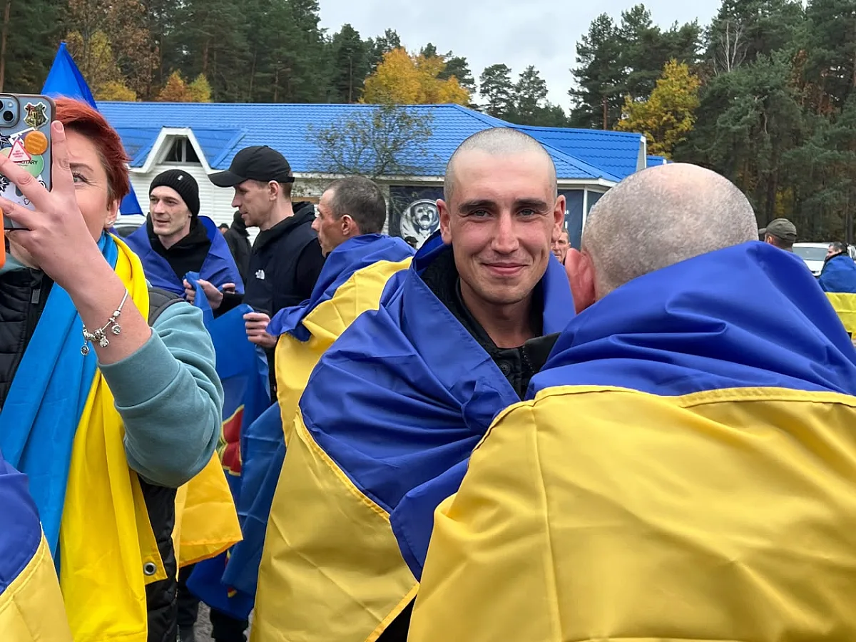 Украина вернула из российского плена 270 человек: среди них - пятеро, которых считали погибшими в Еленовке