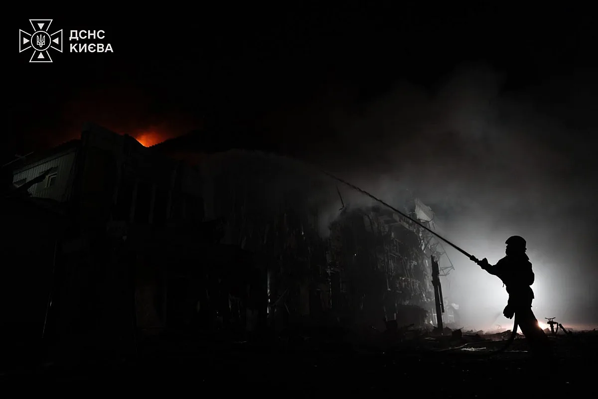 Після удару по університетському кампусу у Києві кількість постраждалих зросла