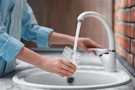 У «Миколаївводоканалі» пояснили, навіщо хлоруватимуть воду та чи безпечно це