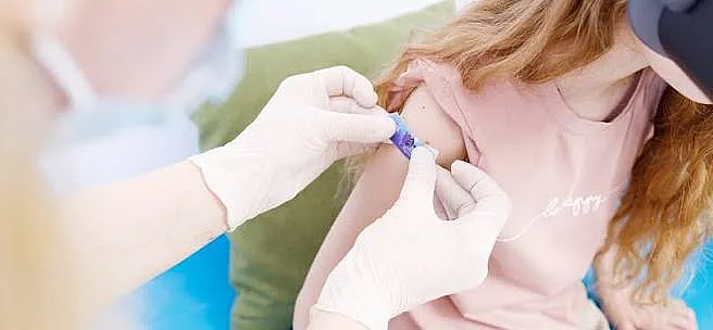 В Николаевскую область доставляют 1450 доз вакцины против вируса папилломы человека