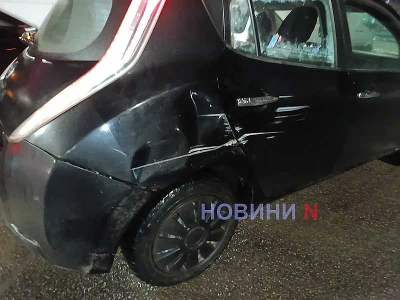 Два ДТП с одним трамваем произошли на проспекте в Николаеве (фото)