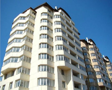 В Украине стремительно дешевеют квартиры