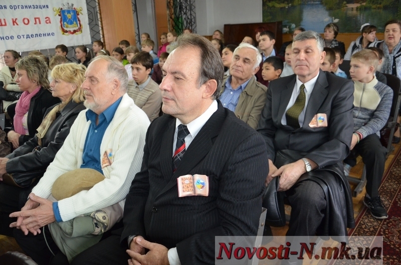 Учащиеся русских школ Николаева возвращали взрослых в мир сказок