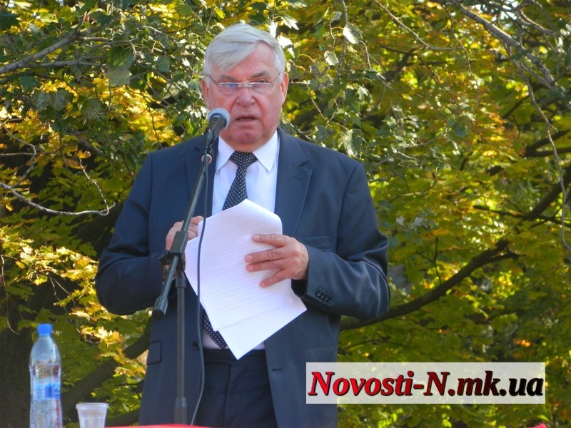 «Напротив своего прозвища поставил власную пидпись». Николаевский коммунист Матвеев учился украинскому у Азарова?