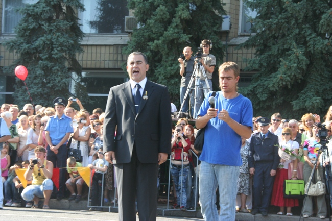 Парад машин і розбиті голови: Миколаїв з розмахом відзначає своє 220-річчя