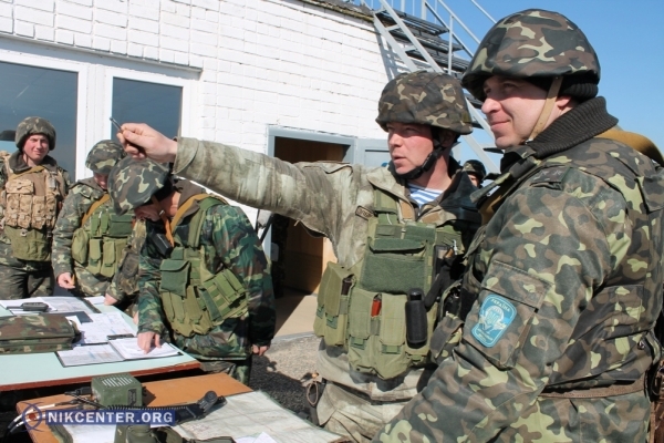 На полигоне под Николаевом проходят учения украинских военных. ФОТОРЕПОРТАЖ