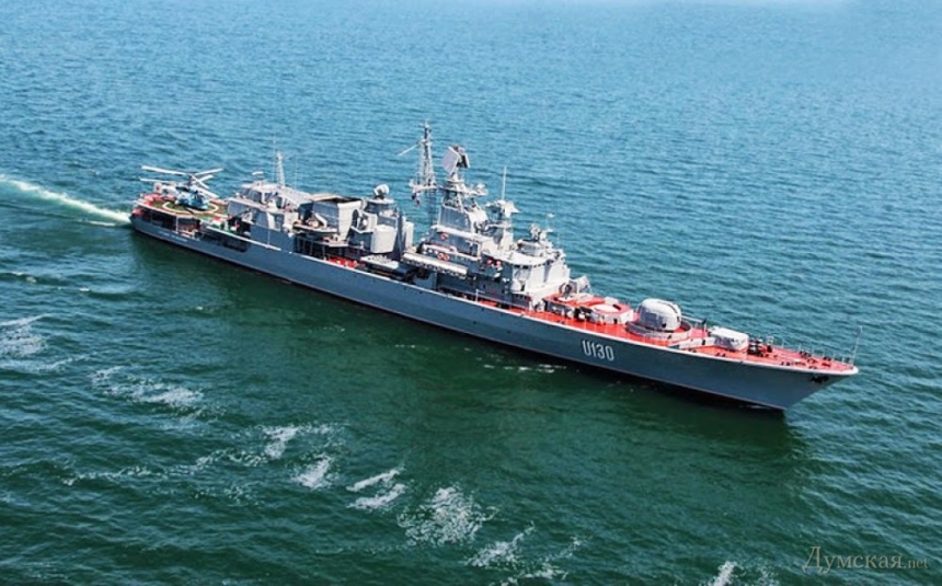 Фрегат «Гетман Сагайдачный»  заставил российские корабли покинуть территориальные воды Украины