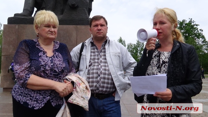 В Николаеве провели скорбный митинг в память об одесских мучениках