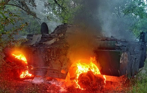 Николаевские десантники в зоне АТО отбили очередную атаку. Подбито два БТР противника