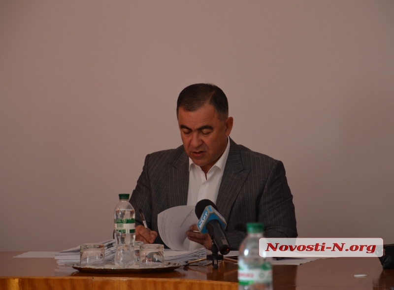 Гранатуров вновь пообещал проводить «земельные сессии» городского совета ежемесячно