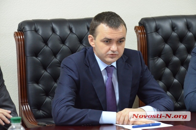 Губернатор Мериков: "Информация о покушении пока не подтверждается..."