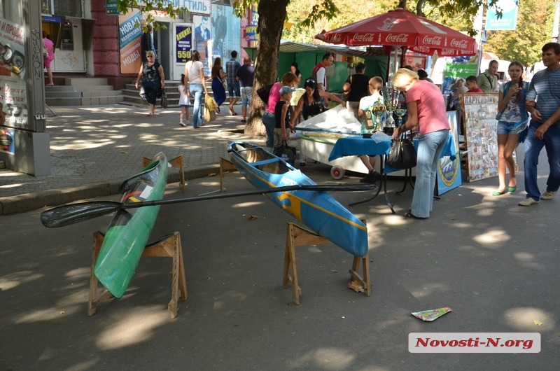 В Николаеве празднуют день города: на Советской танцы, песни, бокс и ярмарки РЕПОРТАЖ