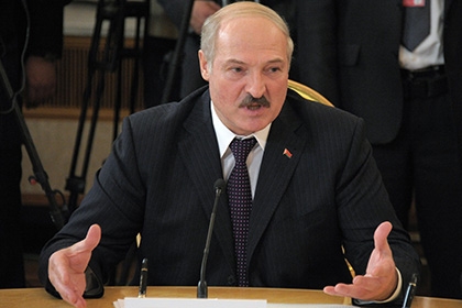 Лукашенко готов послать своих миротворцев в Украину