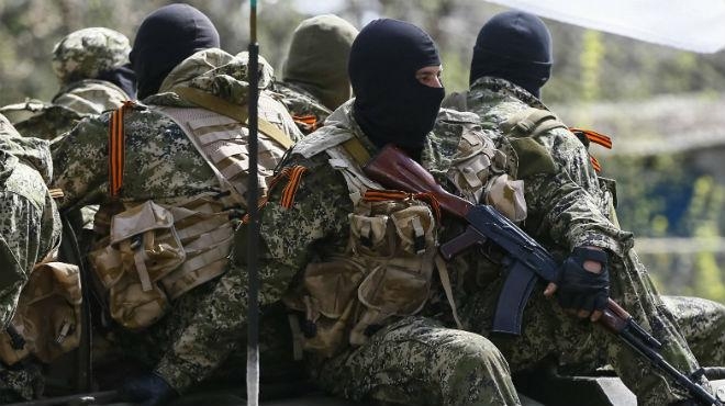 Боевики готовят провокации в день выборов под видом батальонов "Азов" и "Айдар", - МВД