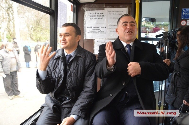 Мэр Николаева считает необходимым повысить стоимость проезда в городских троллейбусах и трамваях