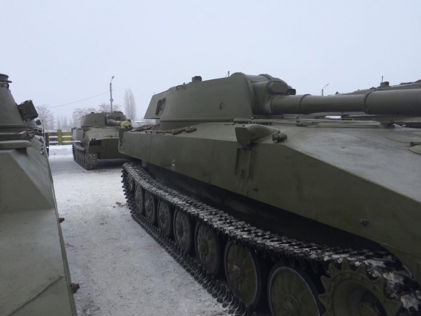 Николаевские десантники получат экспортные гаубицы 2С1 