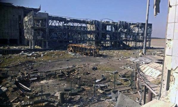 Почти 200 российских военных погибло в донецком аэропорту, - российская правозащитница