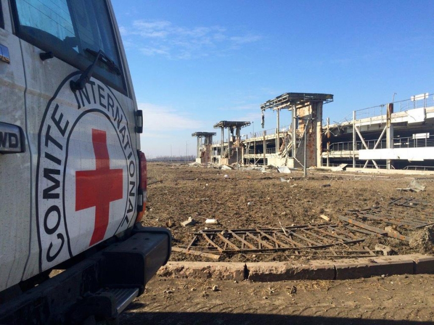 Украине переданы останки 16 "киборгов" из Донецкого аэропорта
