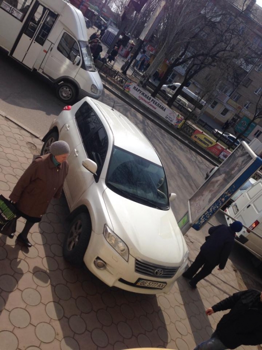 Как паркуются в Николаеве (фото) ОБНОВЛЕНО