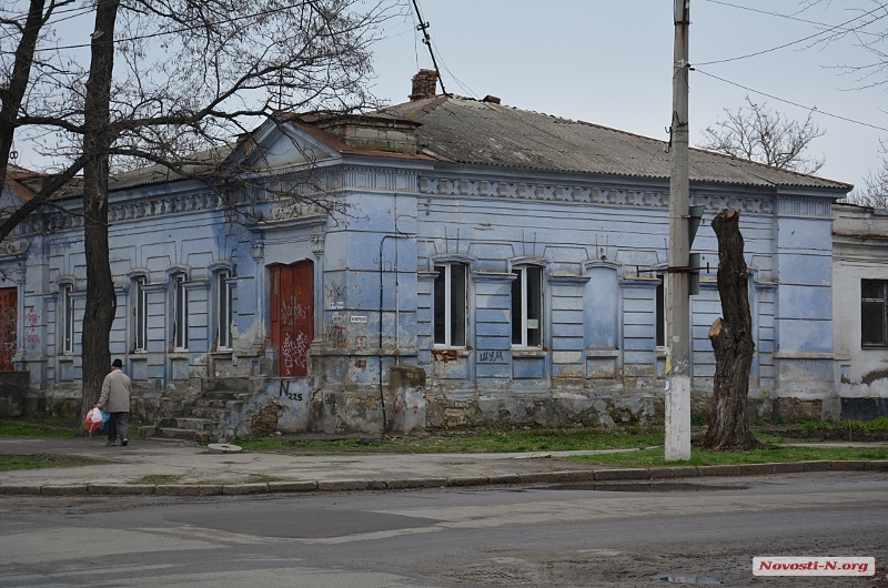 В Николаеве уродуют исторические и архитектурные памятники