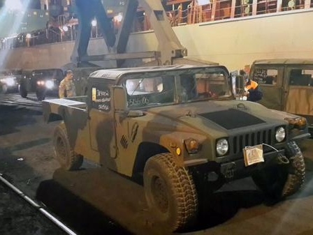 В Одессу прибыли 100 военных \"Хаммеров\" из США . Видео