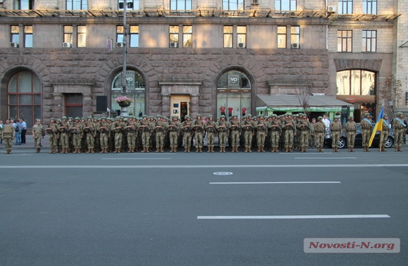 Репетиция военного марша ко Дню независимости в Киеве. ФОТОРЕПОРТАЖ