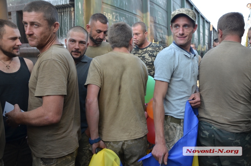 В Николаеве встретили бойцов 28-й бригады, прибывших из зоны АТО. ФОТОРЕПОРТАЖ