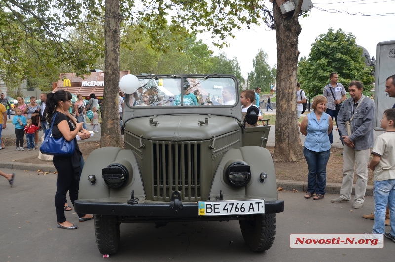 В Николаеве прошла выставка автомобилей и мотоциклов. ФОТОРЕПОРТАЖ