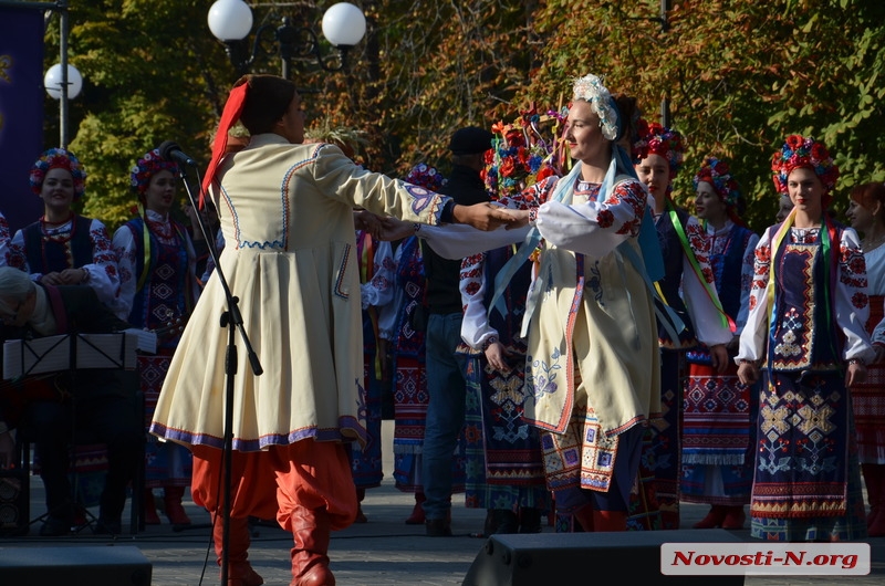 Благородство, мудрость и отвага: в Николаеве отметили День казачества: ФОТОРЕПОРТАЖ