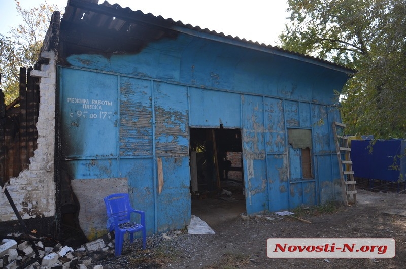 Ночью в парке «Победа» в Николаеве полыхал пожар