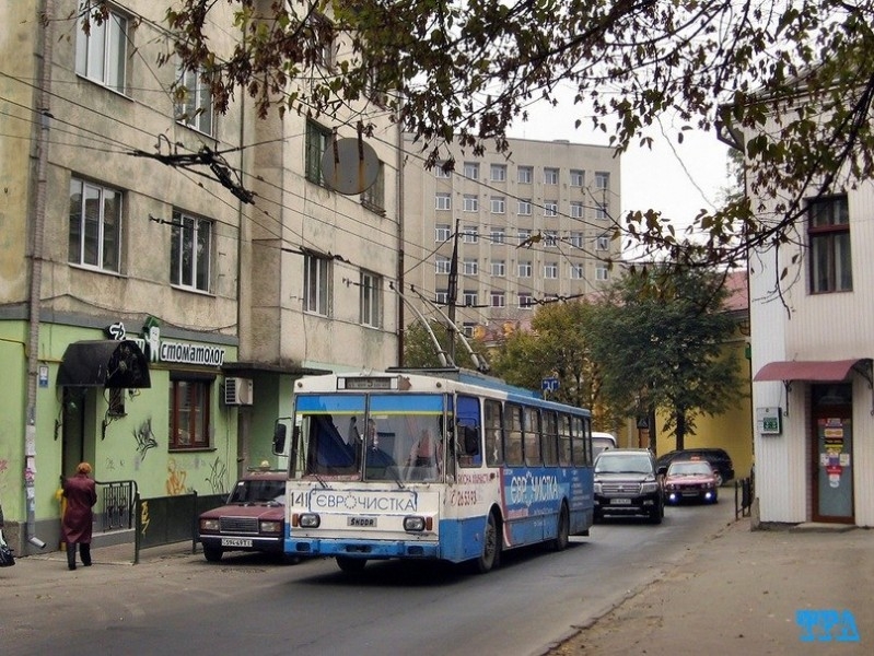 Чешские троллейбусы в Николаеве закупили в два раза дороже, чем в Тернополе