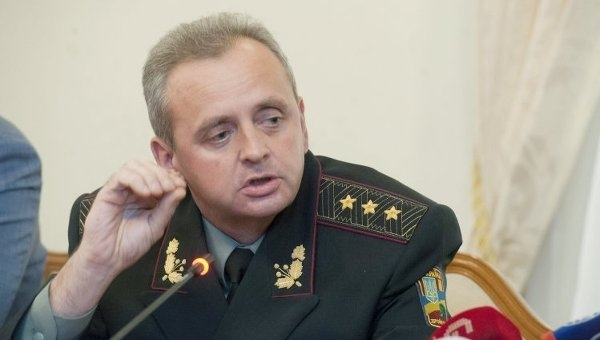 Муженко: Российских военных на востоке Украины меньше не стало
