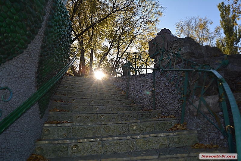 Осень в Николаеве. ФОТОРЕПОРТАЖ