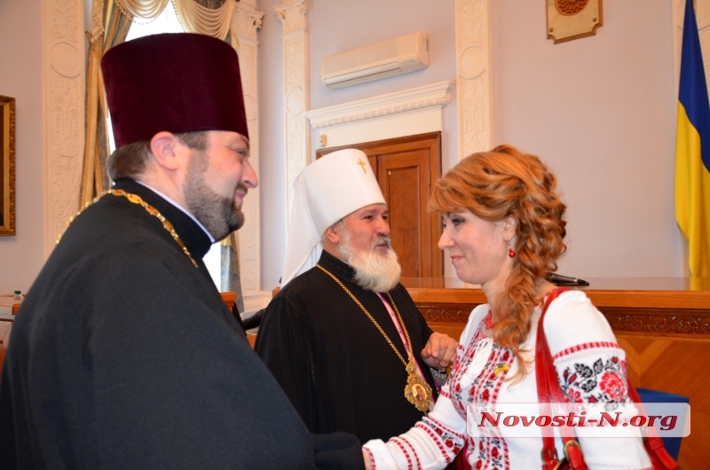 Первая и торжественная сессия Николаевского горсовета. ФОТОРЕПОРТАЖ